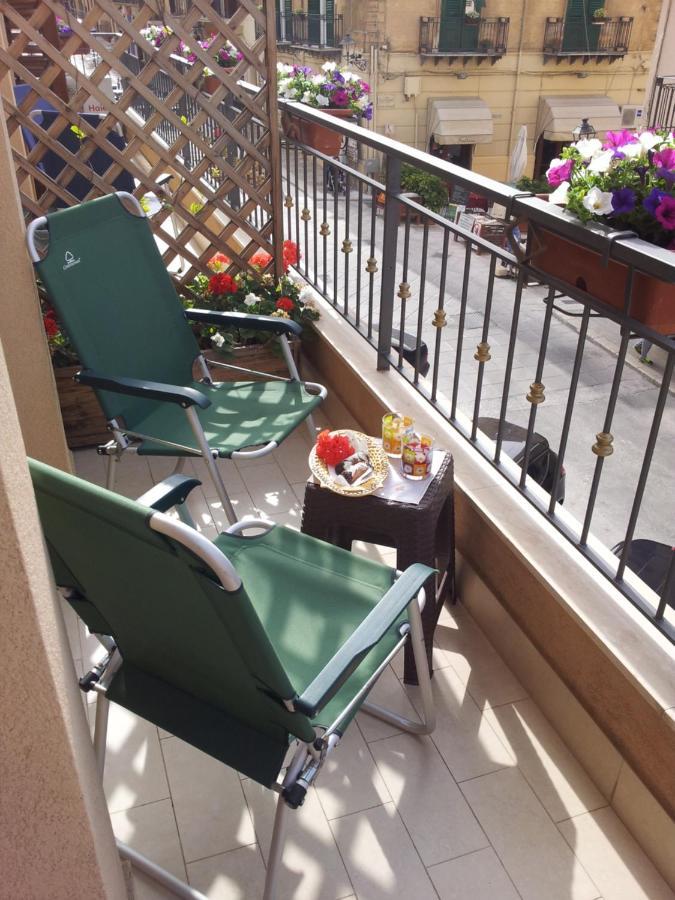 Marconi E Garibaldi 76 Apartment كاستيلاّماري ديل غو المظهر الخارجي الصورة