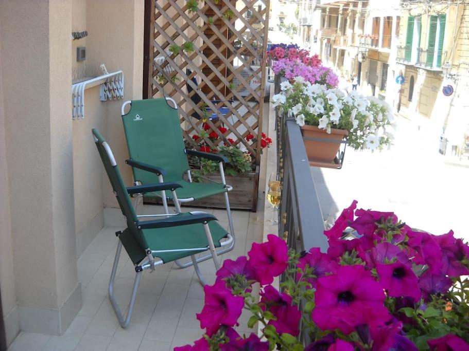 Marconi E Garibaldi 76 Apartment كاستيلاّماري ديل غو المظهر الخارجي الصورة