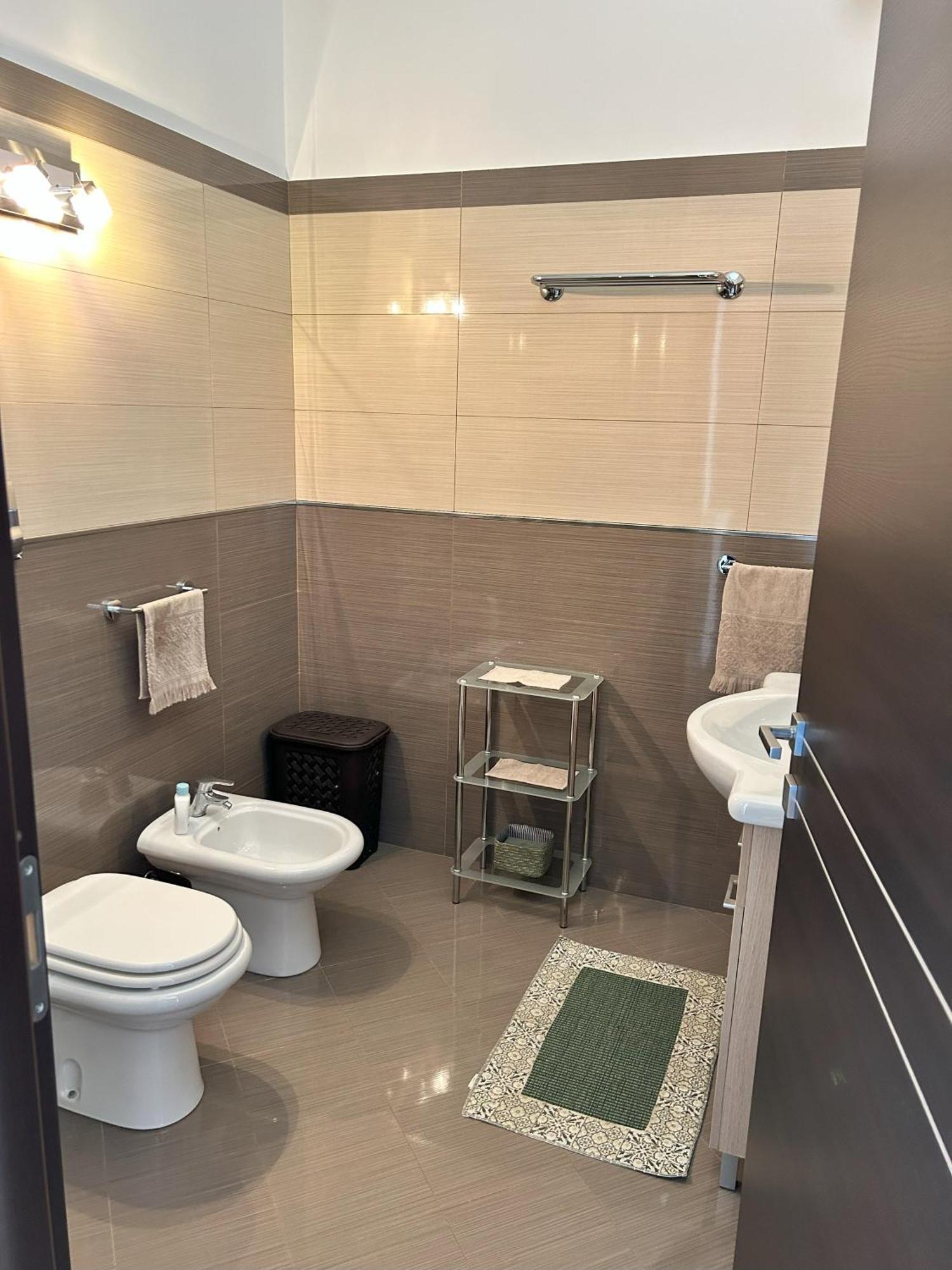 Marconi E Garibaldi 76 Apartment كاستيلاّماري ديل غو المظهر الخارجي الصورة